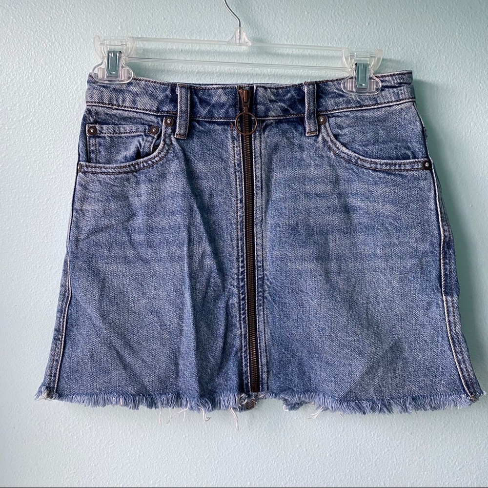 5-Pocket Denim Jean Mini Skirt. Size 24.
